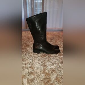 Elegant Black Women's Boots